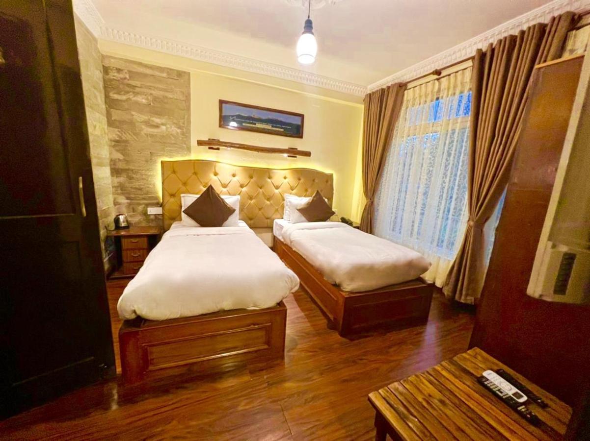 Hotel The Kantipur Pokhara Zewnętrze zdjęcie