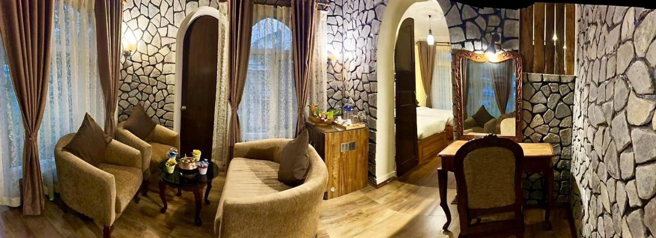 Hotel The Kantipur Pokhara Zewnętrze zdjęcie